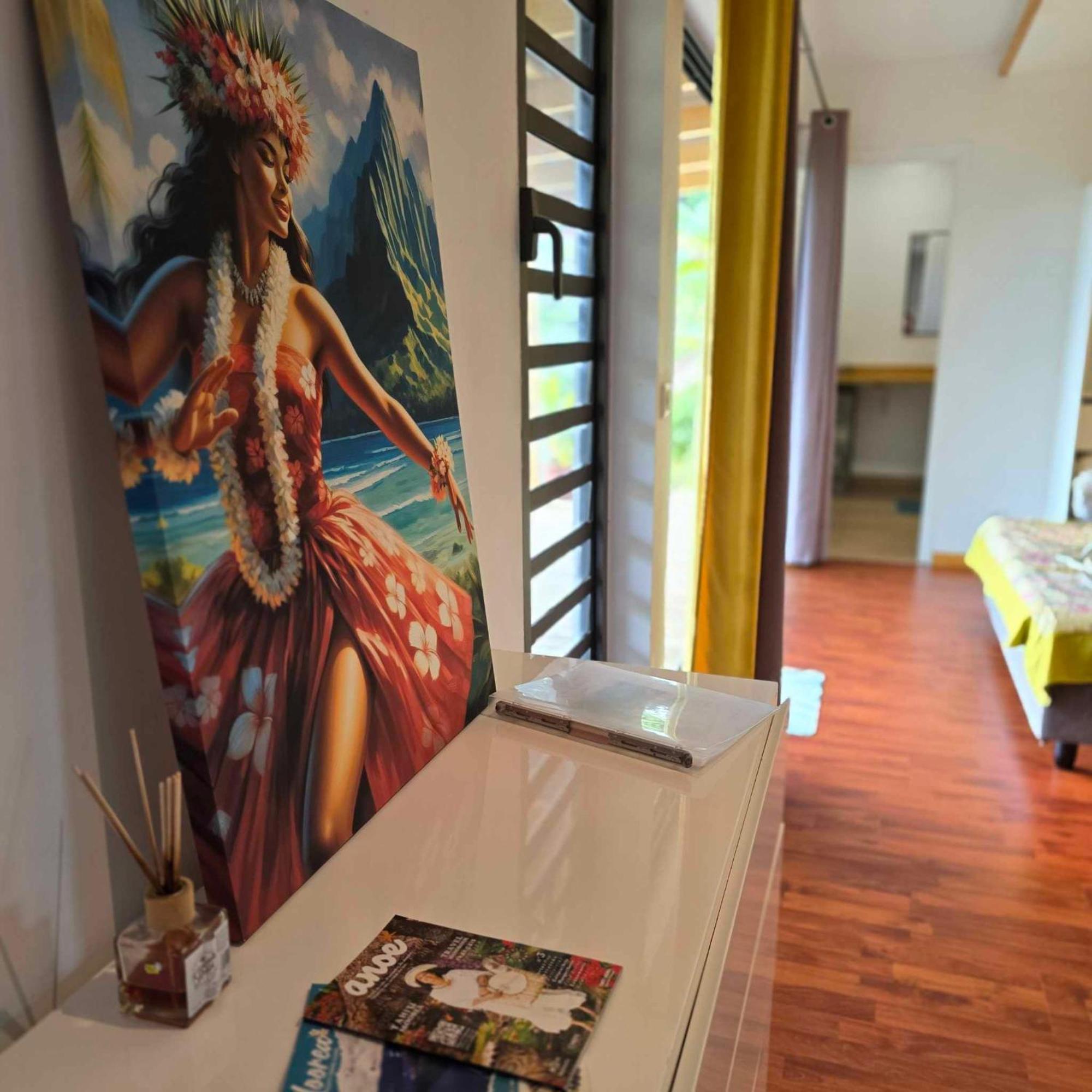 Fare Toahana, Accommodation With A Ocean View Faaa ภายนอก รูปภาพ