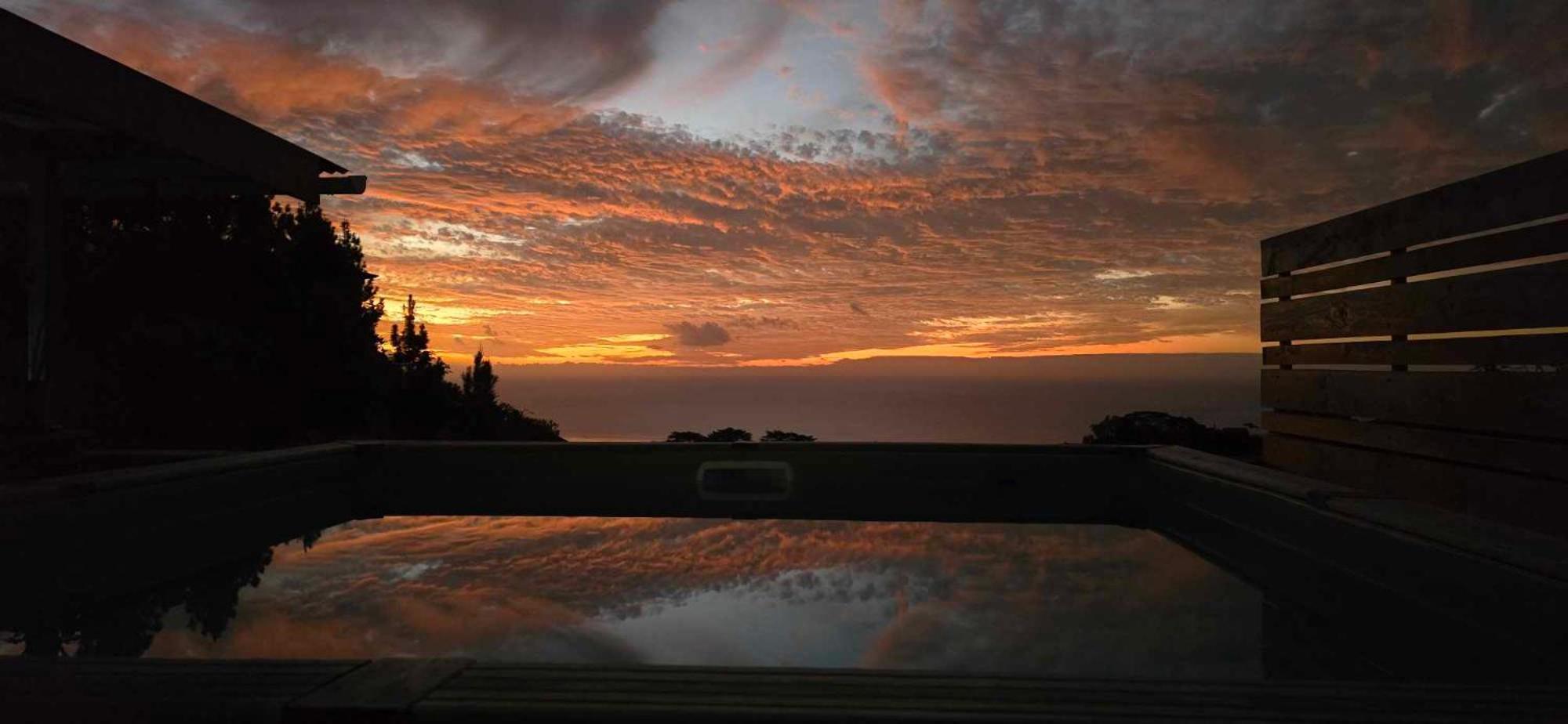 Fare Toahana, Accommodation With A Ocean View Faaa ภายนอก รูปภาพ